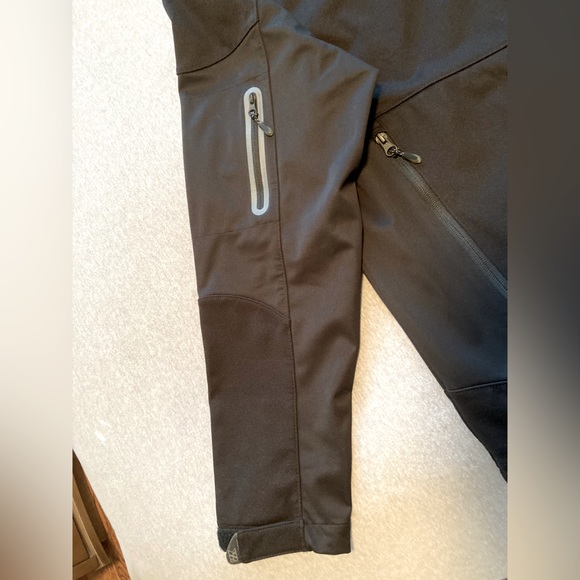 Cutter & Buck WeatherTec Jacket - Picture 4 of 7